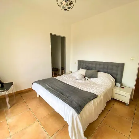 4 Chambres Avec Piscine Vue Mer Proche Plage De Villa Bormes-les-Mimosas
